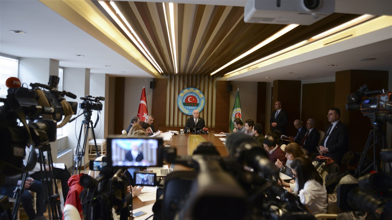 Bayraktar’ın basın toplantısı: “Yelkenleri tarıma çevirmemiz, tarımda üretimi artırmamız lazım”- 01.02.2019
