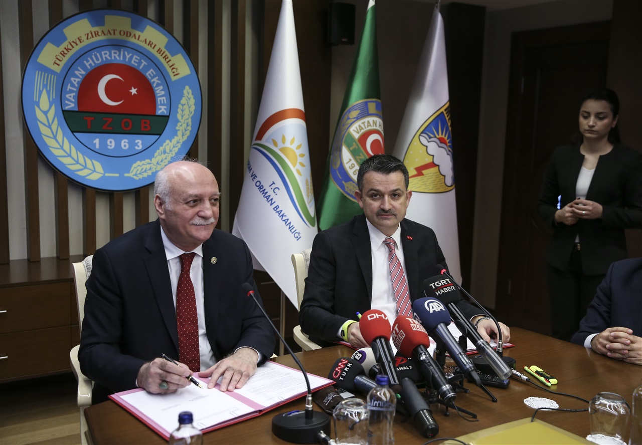 Pakdemirli TZOB’u ziyaret etti, Bayraktar ile protokol imzaladı-29-11-2018
